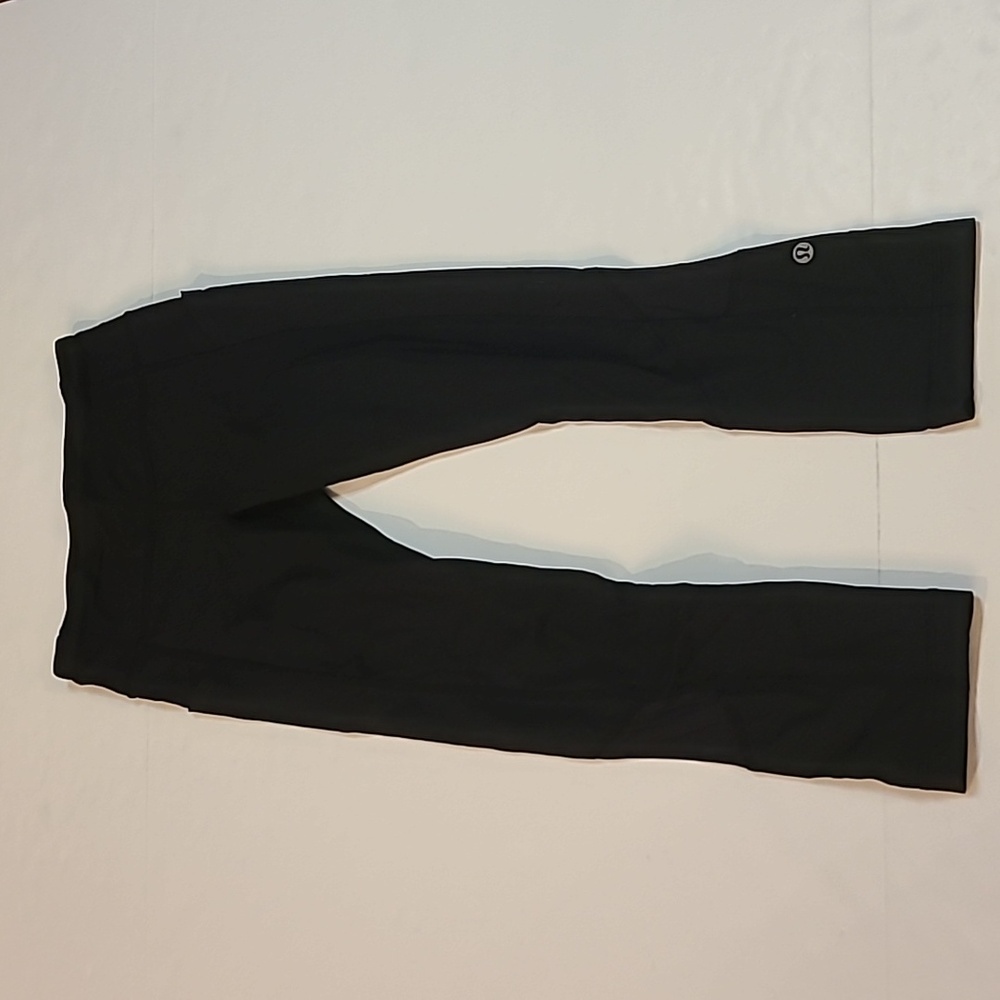 #367 Lululemon leggings size 2 b1356